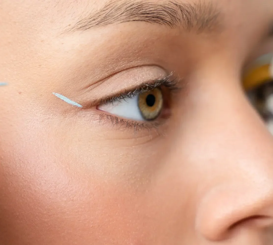 suspensao-de-supercilios